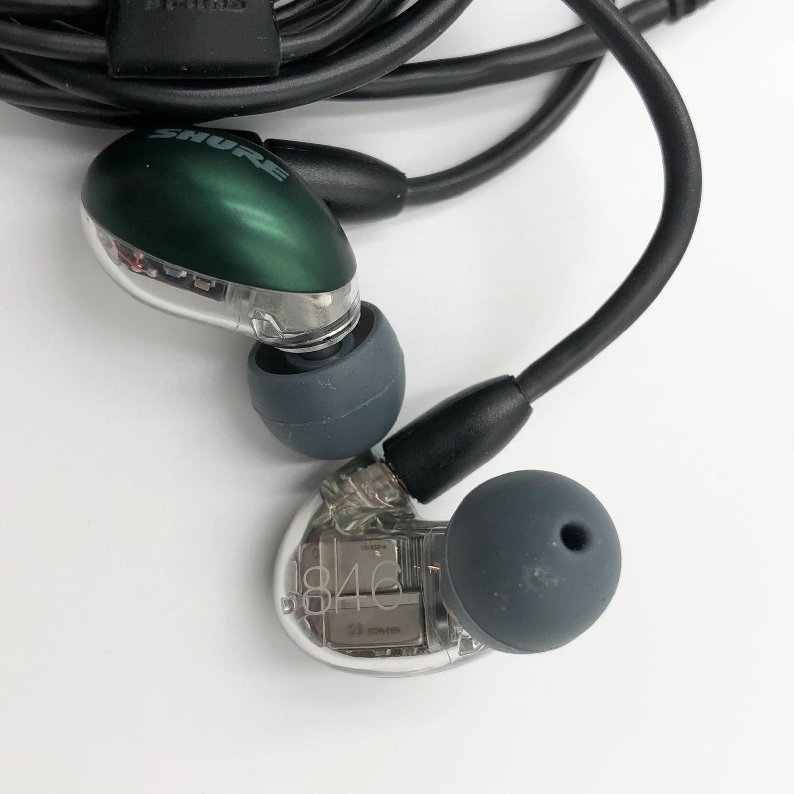 ジャンク（右のみ）SHURE　SE846　クリア　第一世代　イヤホン SHURE SE846 クリア 第一世代 右のみ｜ジャンク（右のみ）SHURE SE846
