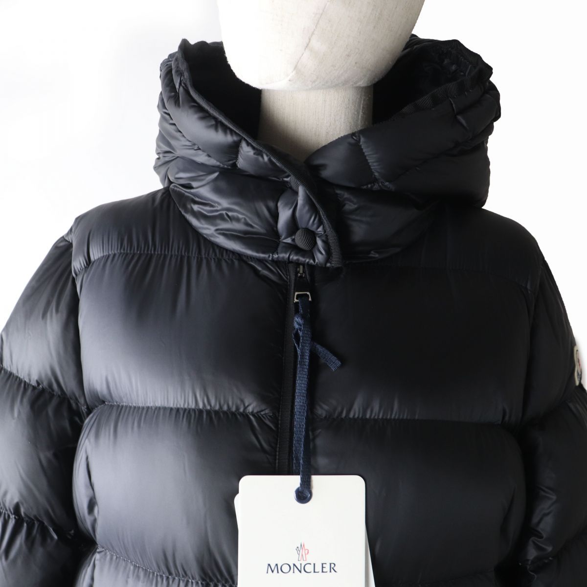 未使用品☆国内正規品 MONCLER モンクレール BANNEC バネック ZIP UP フード付 ダウンコート ブラック 5（希少  大きめサイズ）ショッパー付 - メルカリ