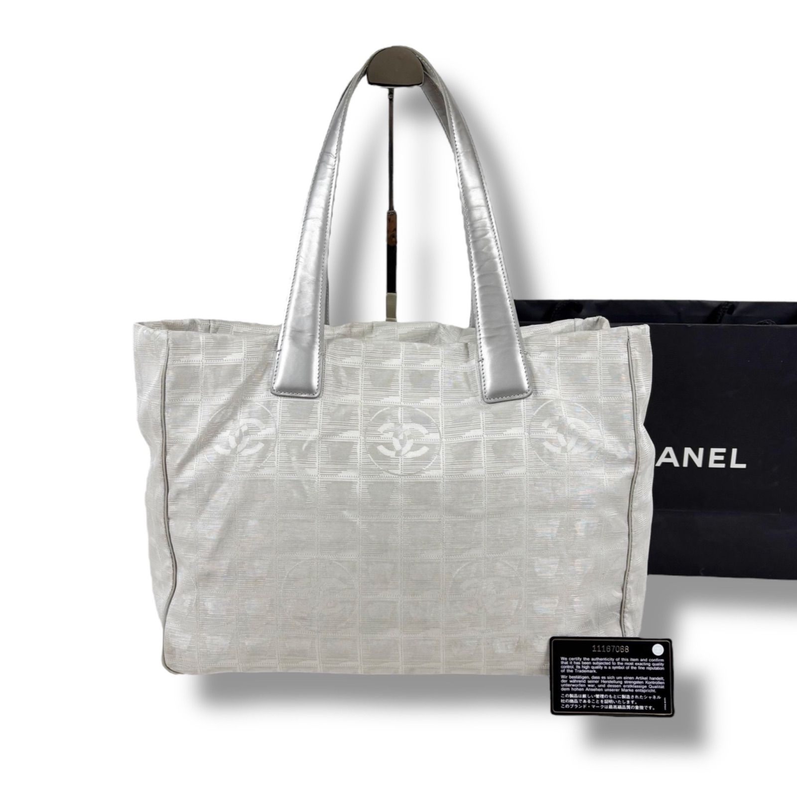CHANEL シャネル ニュートラベルライン トートバッグ シルバー 