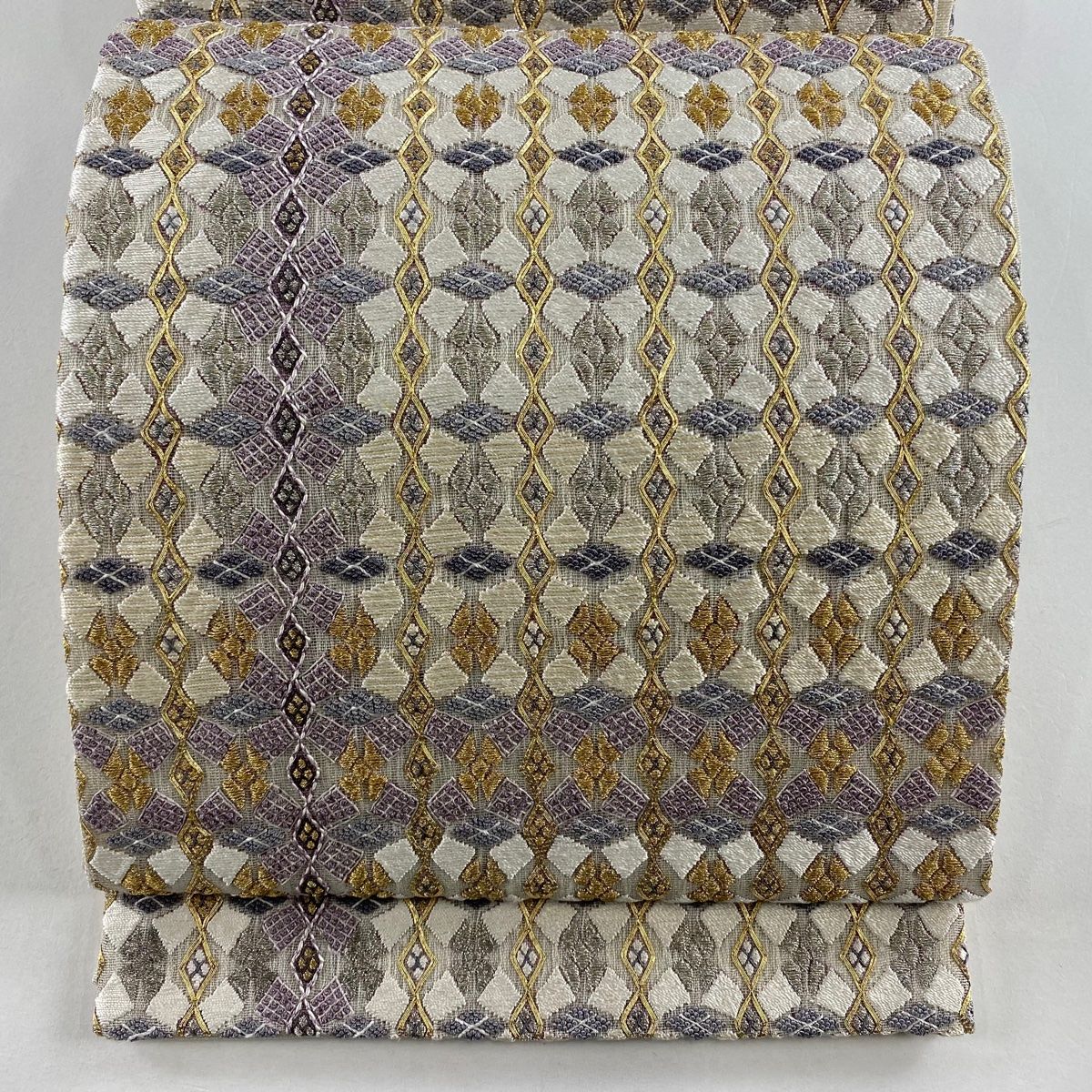 袋帯 菱 幾何学 金銀糸 刺繍 クリーム 六通 正絹