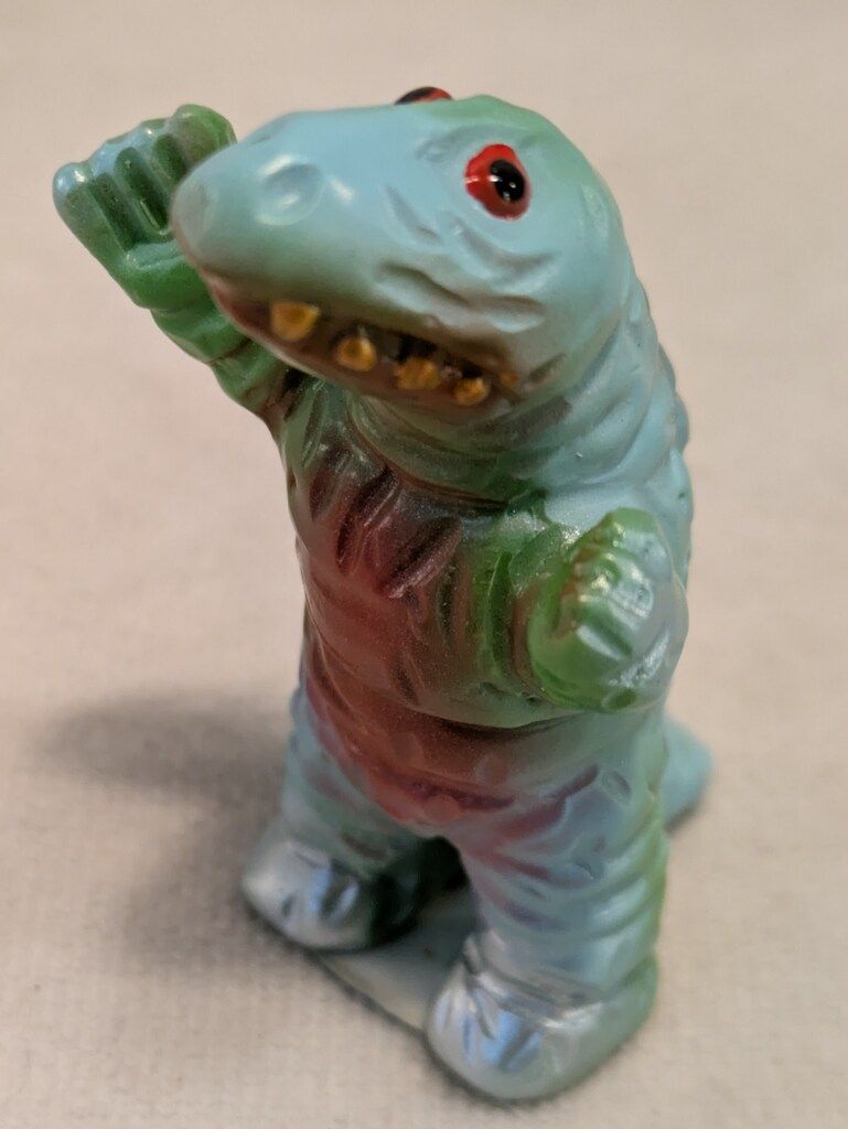 ぶたのはな じゃんけんバトル デッドン ソフビ 怪獣 ウルトラマン