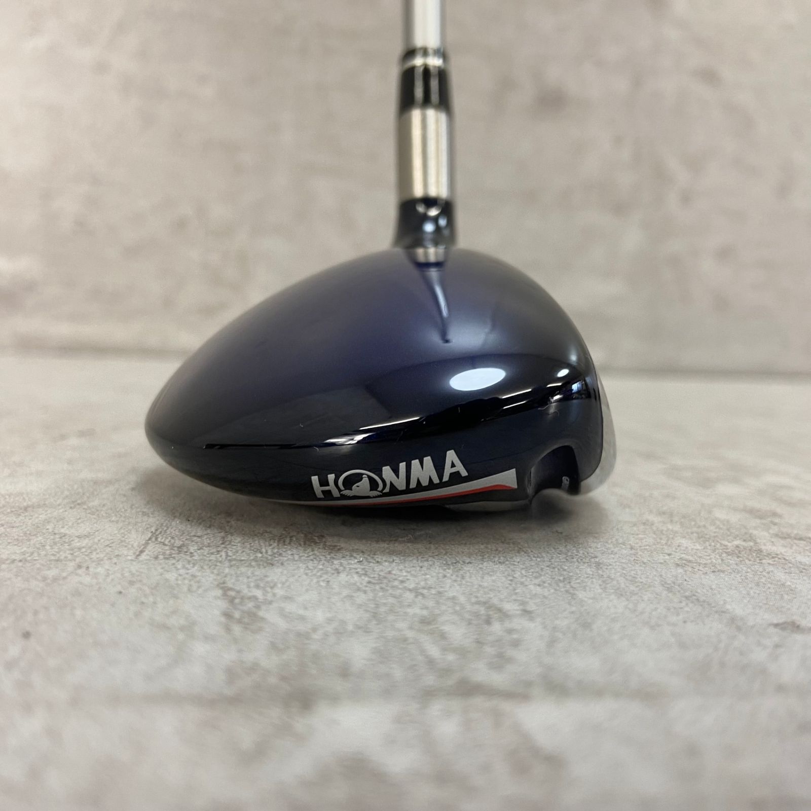 本間ゴルフ - ホンマ　　ビジール　535　メンズゴルフユーティリティー　カーボン　R　25°　右利き用　ヘッドカバー　39.5インチ　HONMA　BEZEAL ホンマ ビジール 535 メンズゴルフユーティリティー カーボン R