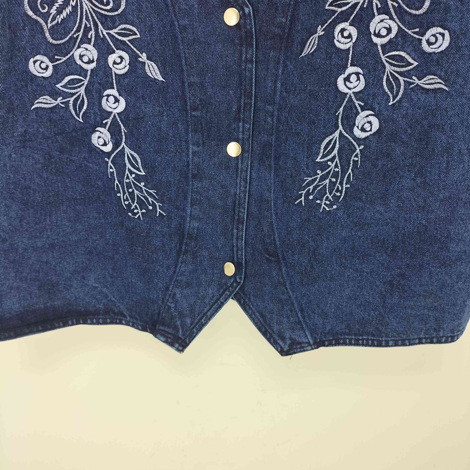 90年代 花 刺繍 デニム ベスト aimoha ベスト ジレ 花柄刺繍デニムベスト レディース