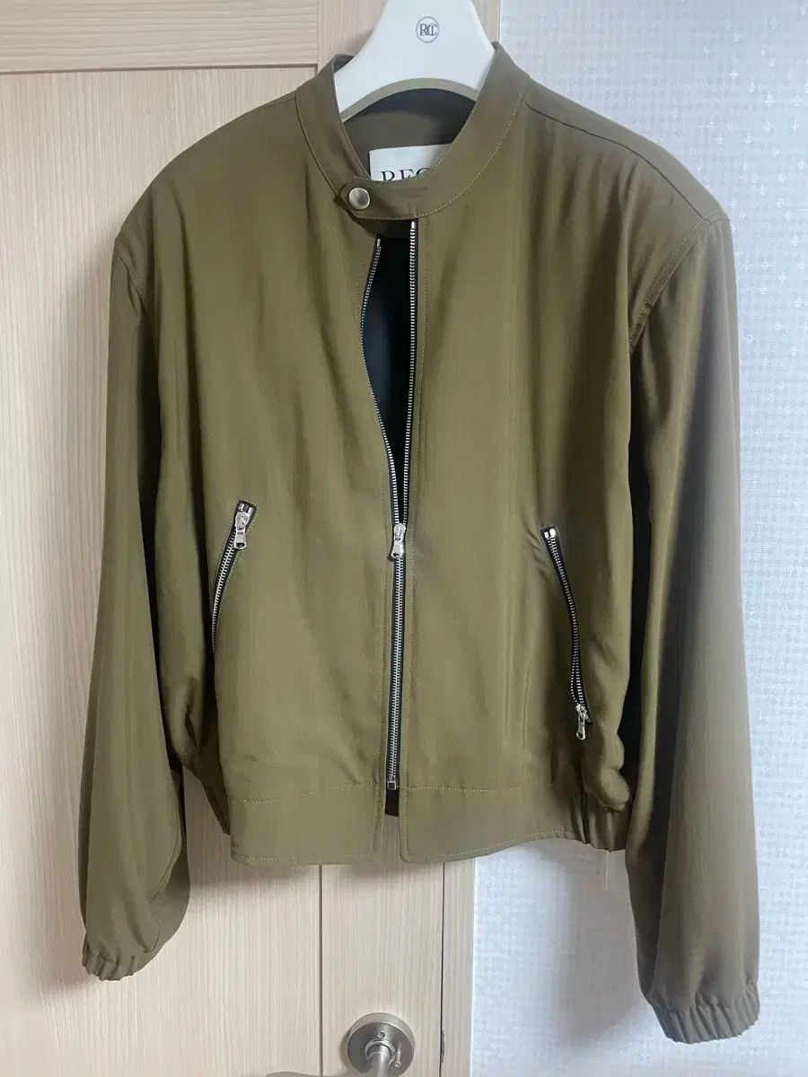 レクト カーキ COS ビスコース ボウリング アウター カーキ ブラウン