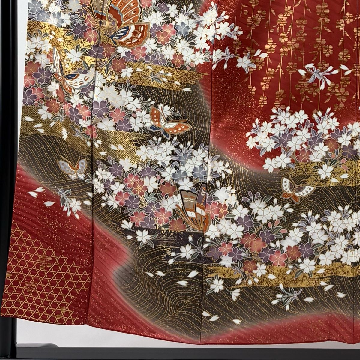 振袖 身丈154cm 裄丈60.5cm S 袷 蝶 桜 金糸 金彩 赤 正絹 秀品