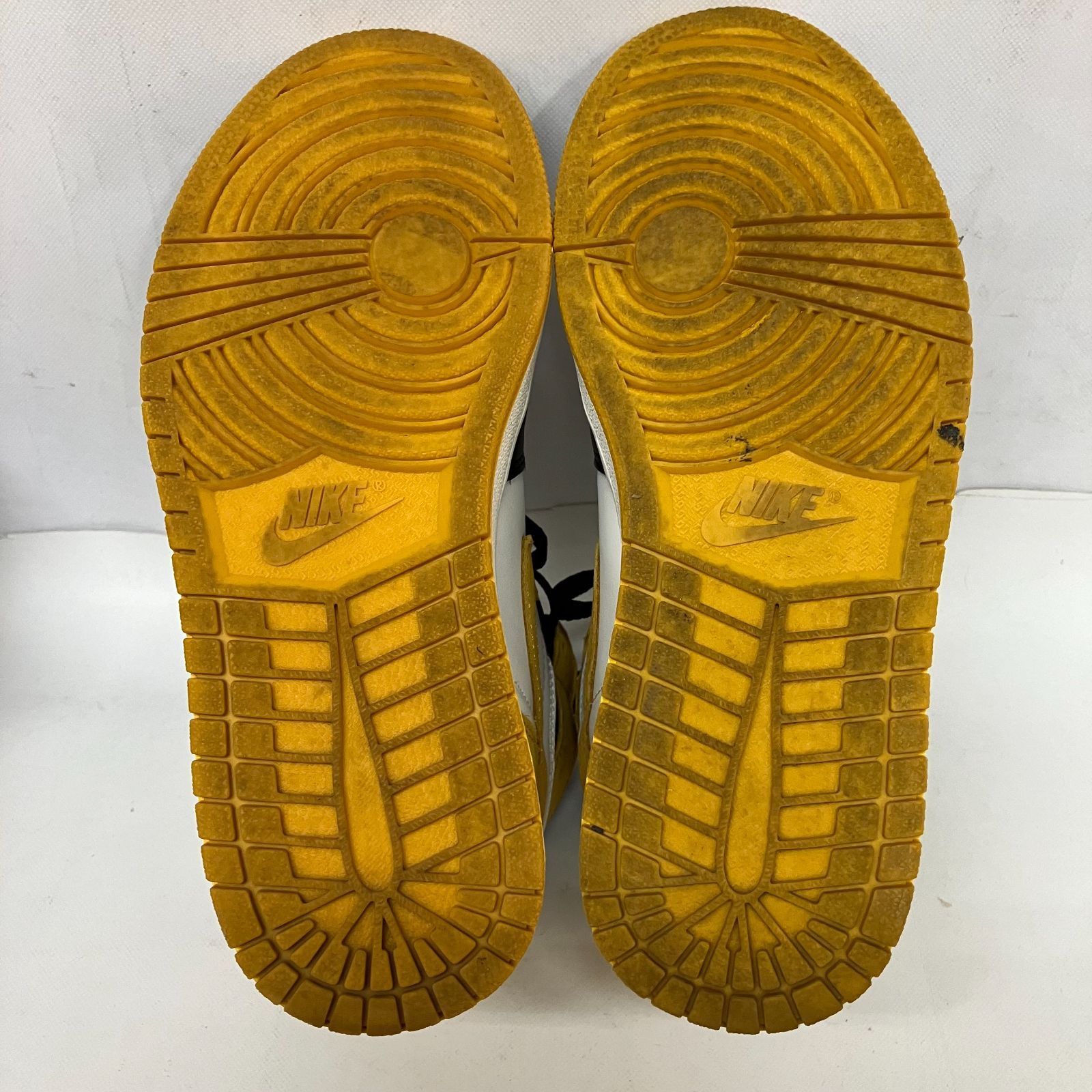 Nike Air Jordan 1 Retro High OG Black Toe/Yellow Ochre ナイキ エア