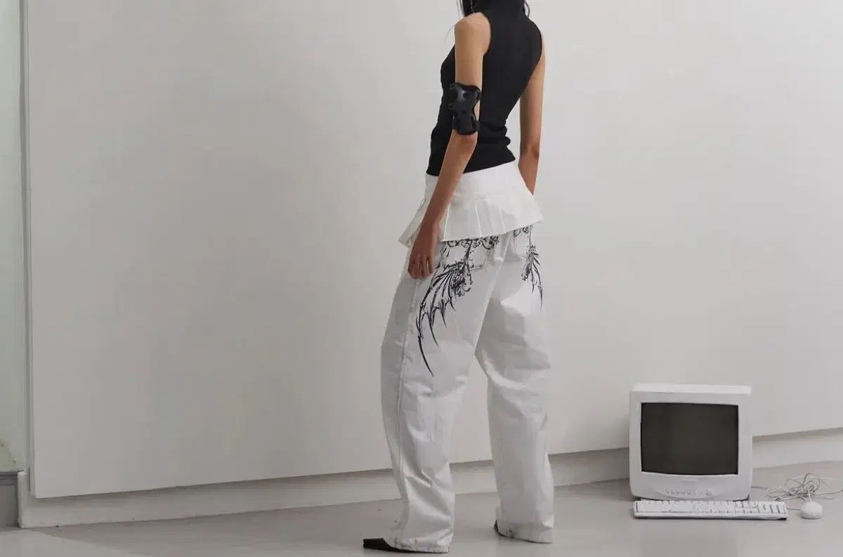 bonnae グラフィック パンツ 白 set