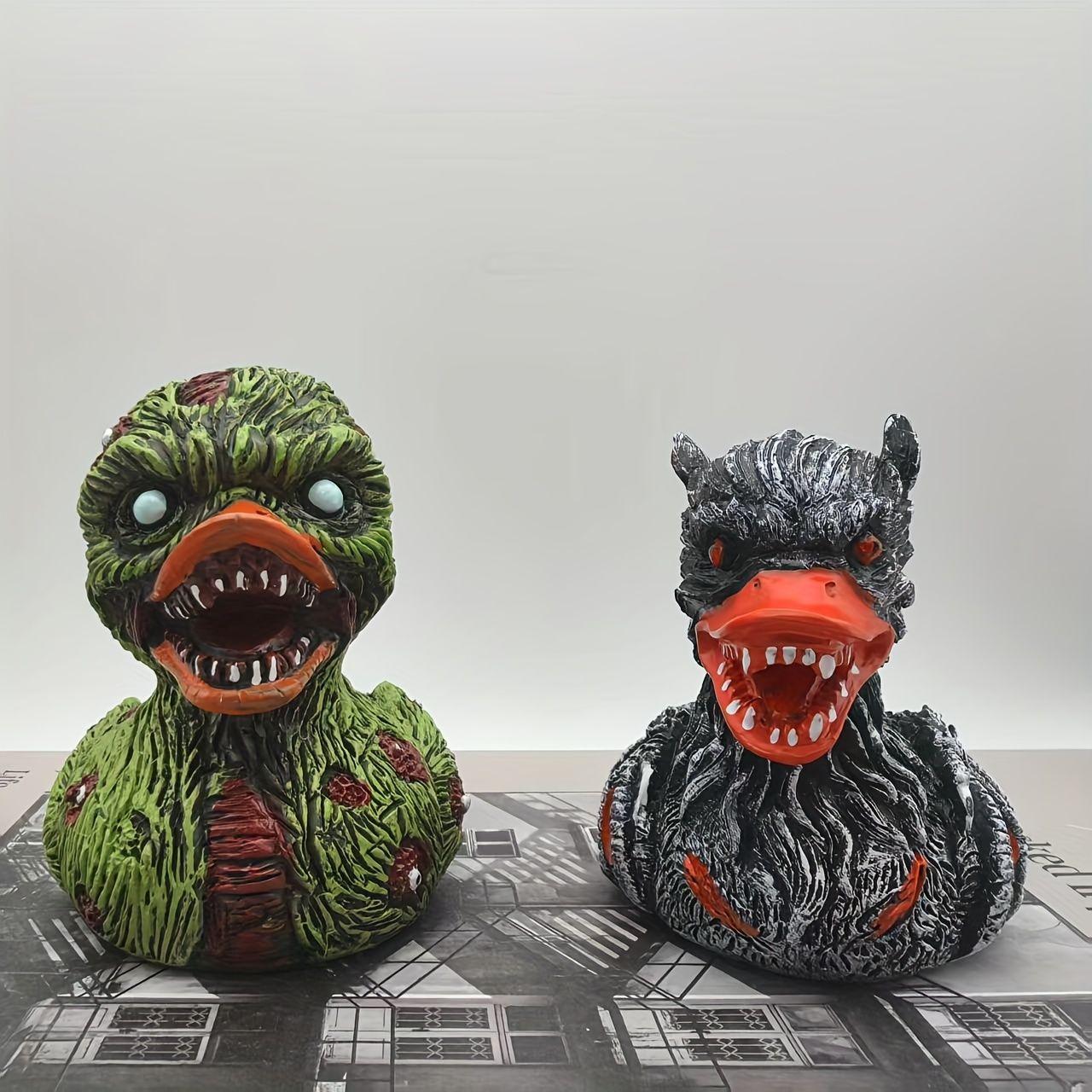 フィギュア アヒル ゾンビ 宇宙人 置物 8cm ホラー 悪魔 こわい 化け物