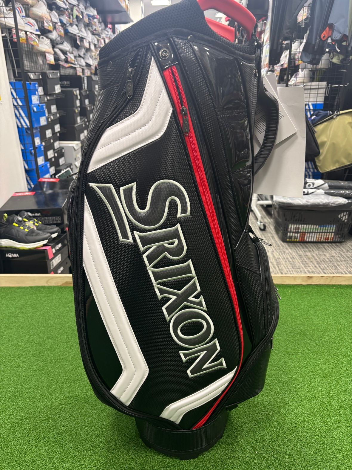スリクソンキャディバッグ 新品未使用 スリクソンキャディバック8.5型