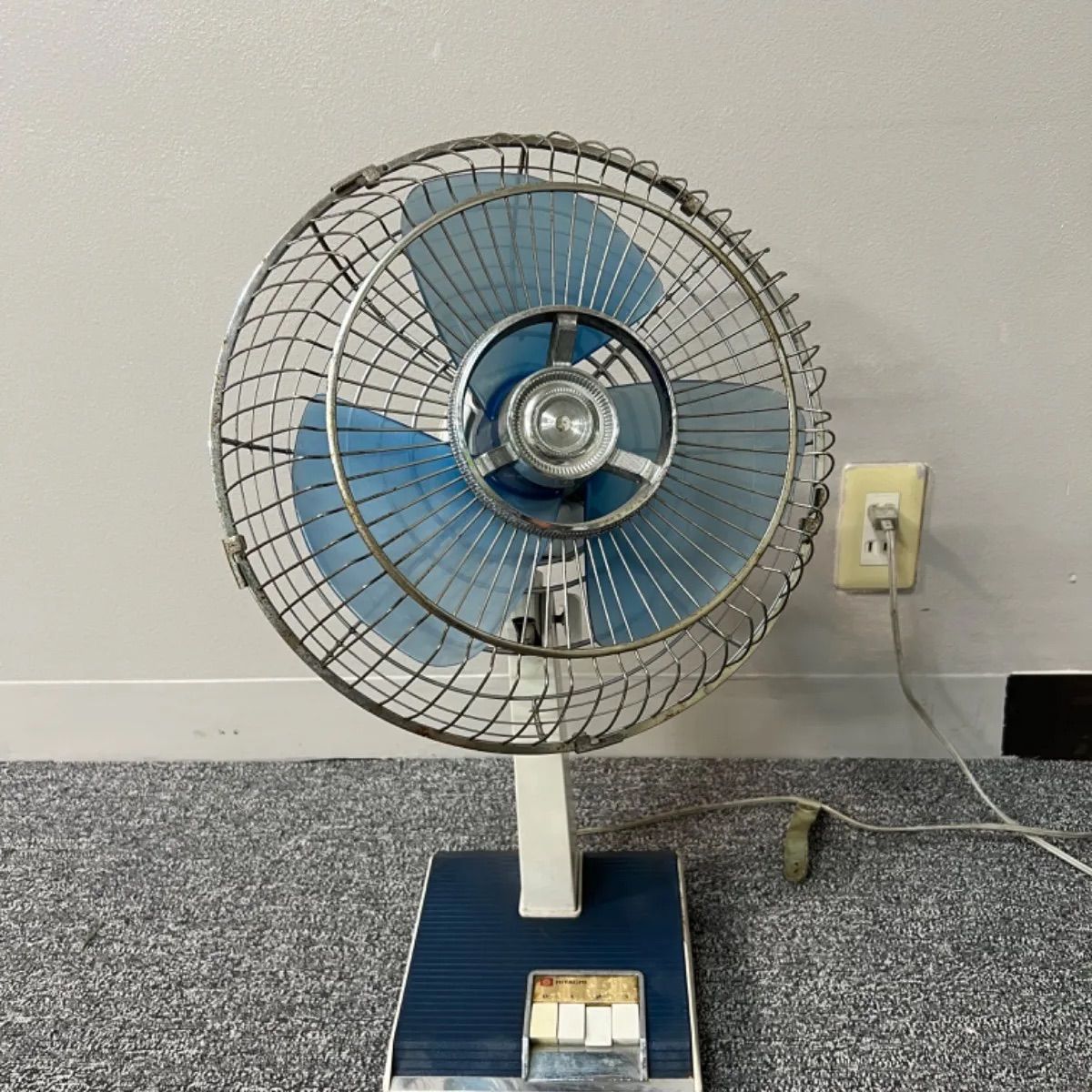 HITACHI 日立 レトロ扇風機 中古品 年代物 当時品 アンティーク