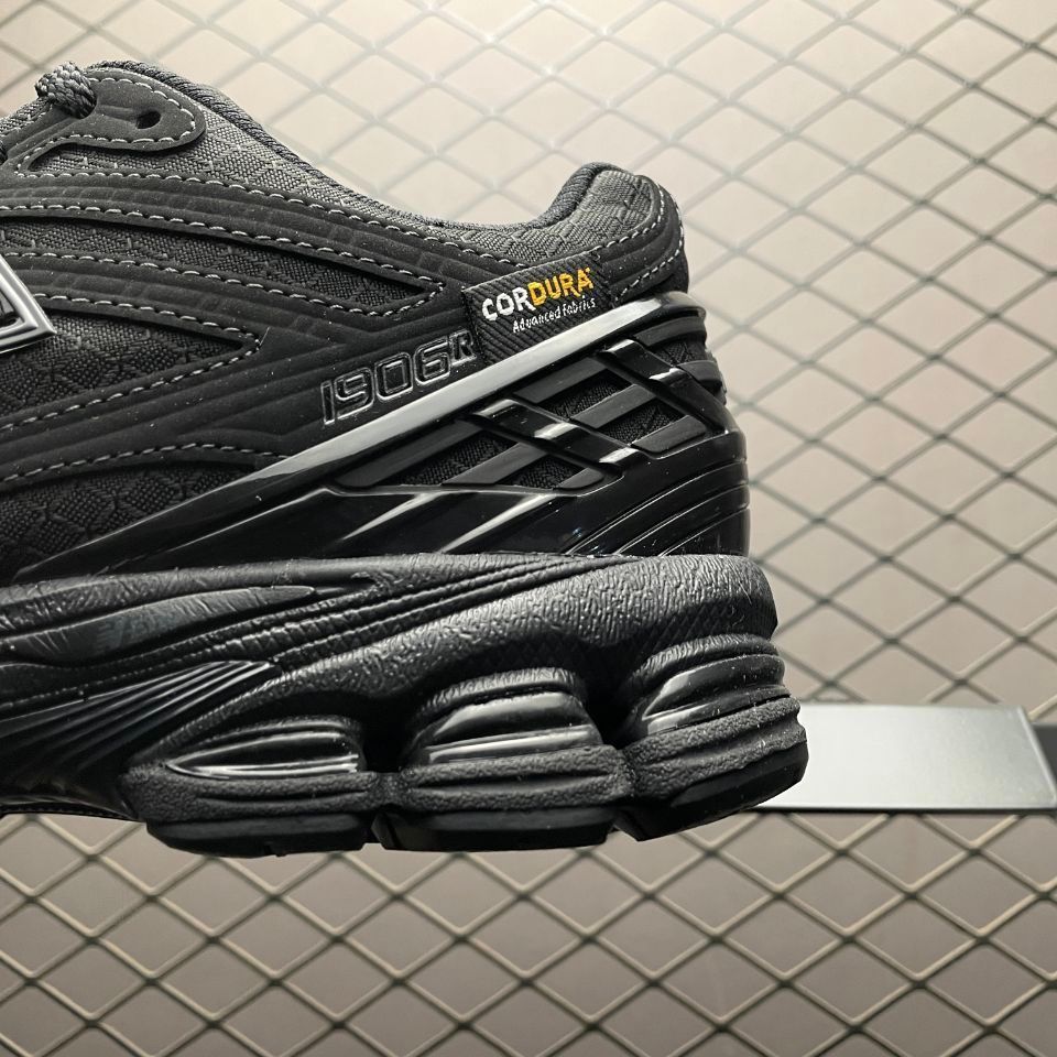 NEW BALANCE 1906R CORDURA PACK BLACK ニューバランス 1906R 