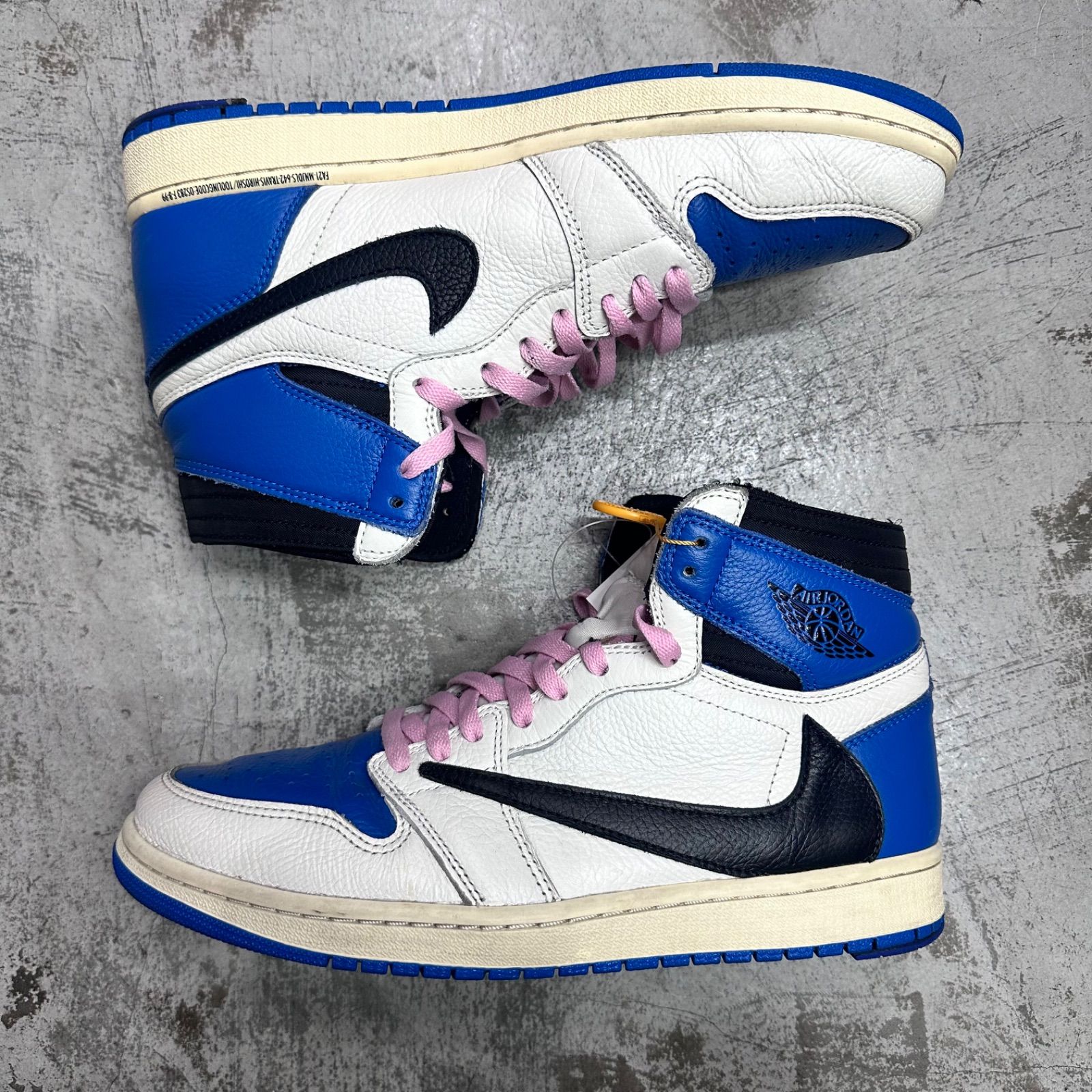 Travis Scott × Fragment × NIKE Air Jordan 1 Retro High OG SP 