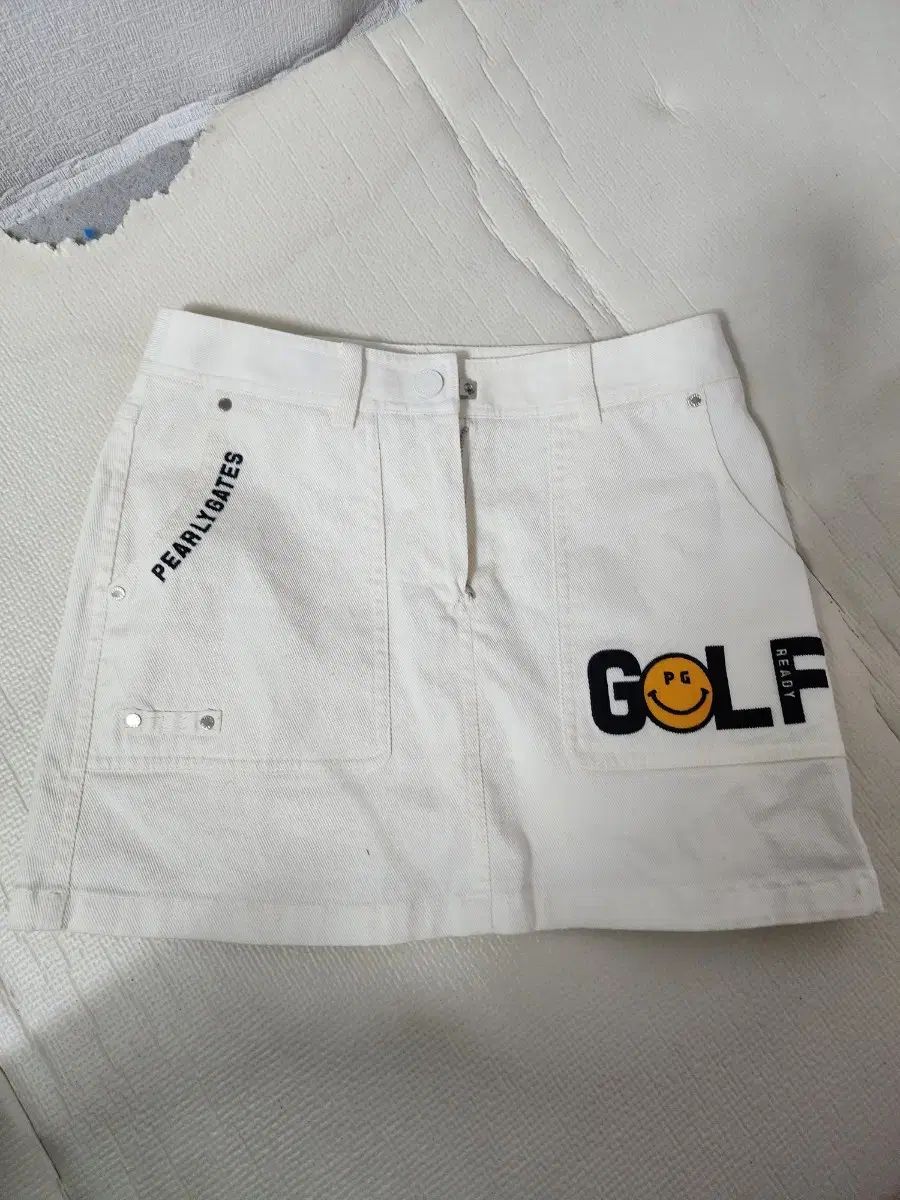 人形の少女・オーキス【UR】{BP08-U01} シャドウバースエボルヴ 人形の