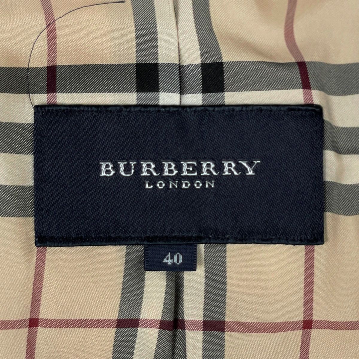 バーバリー BURBERRY ショート ダウンジャケット フード無し アウター 