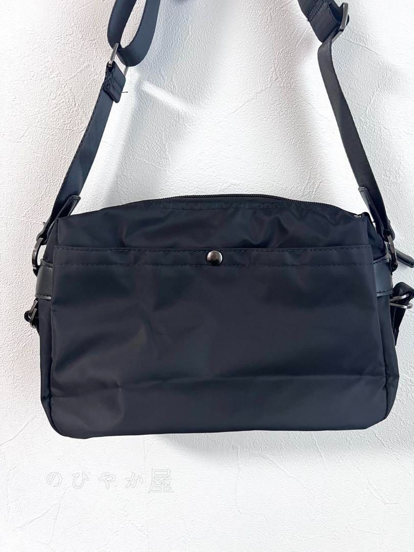 【極美品】agnes b. アニエスベー ナイロン ショルダーバッグ ブラック黒 agnes b. アニエスベー フラップショルダーバッグ ブラック