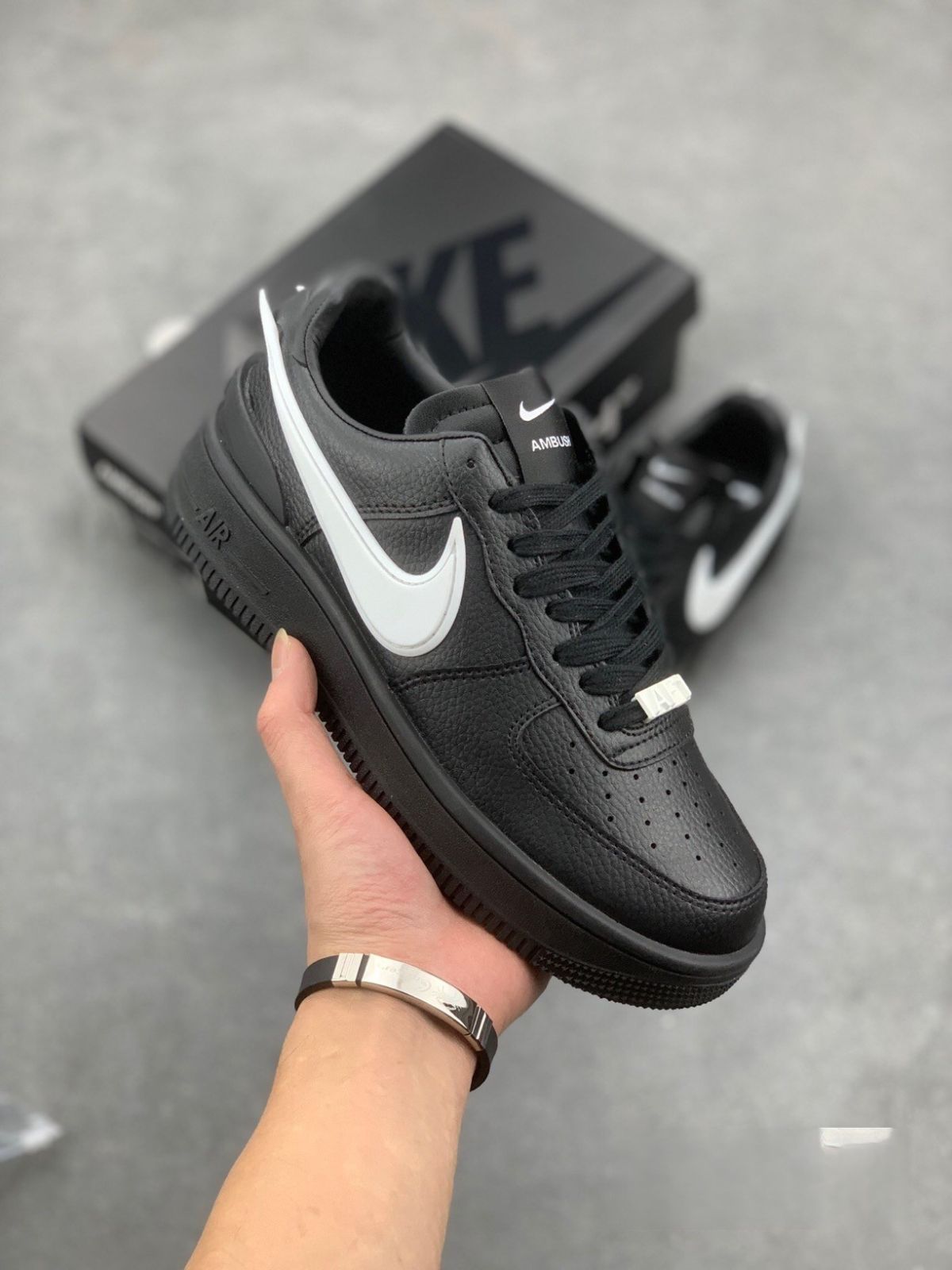 本日限定値下げNike AMBUSH ブラック/パープル スニーカー AMBUSH × Nike Air Adjust Force 