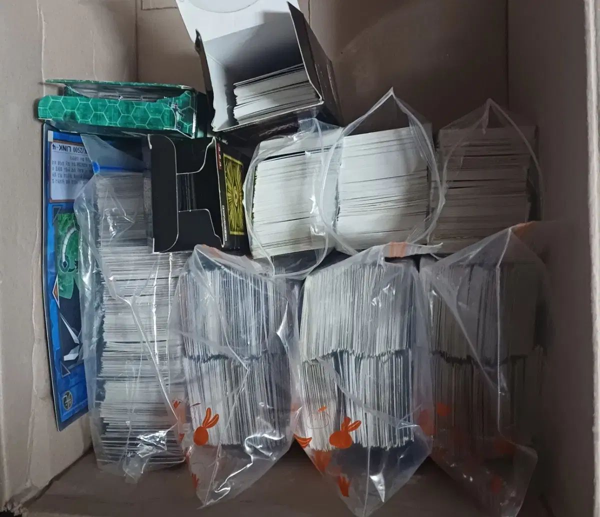 遊☆戯☆王 カード 大容量 出品 まとめ売り - メルカリ