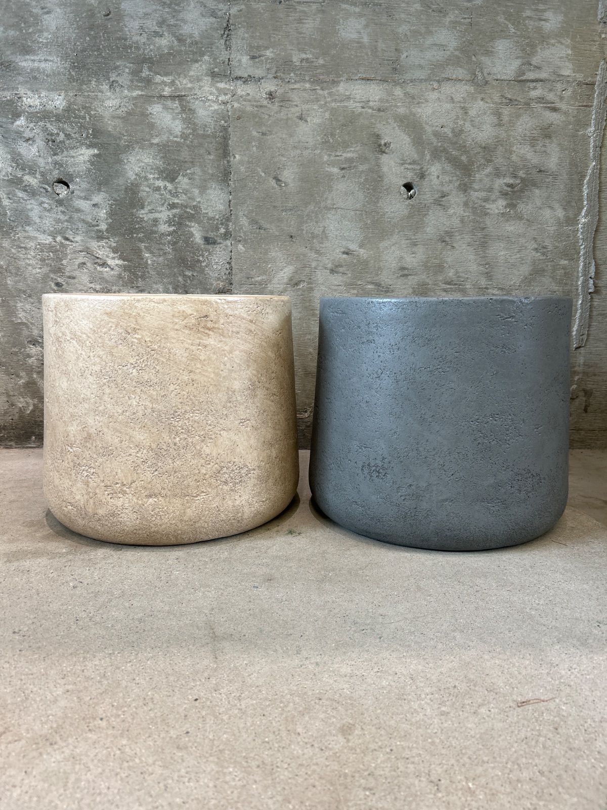 送料無料 Yamatei KONTON ファイ マウントプランター 2色から選べます 植木鉢 鉢カバー STEELWINDOWSANDDOORS_COM