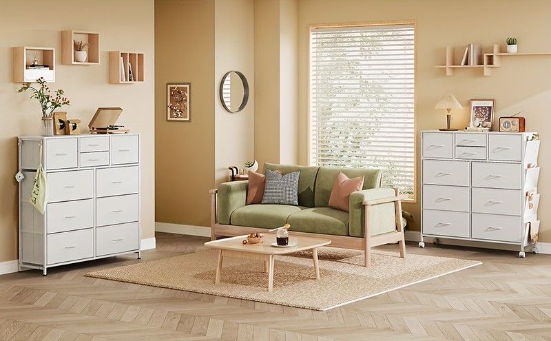 2色展開 衣類収納