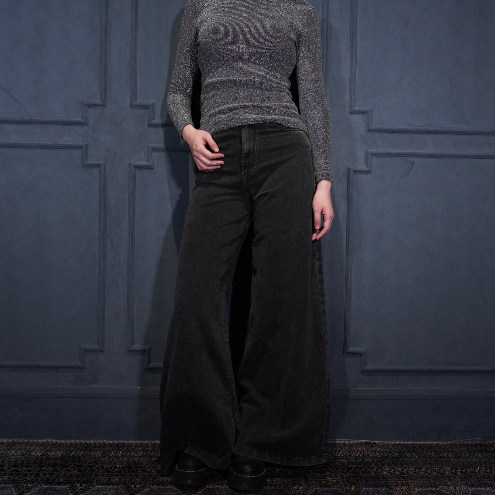 SPECIAL ITEM USA VINTAGE SUPER WIDE FLARE BLACK COLOR DENIM PANTS アメリカ古着スーパーワイドフ ブラック デニムパンツ