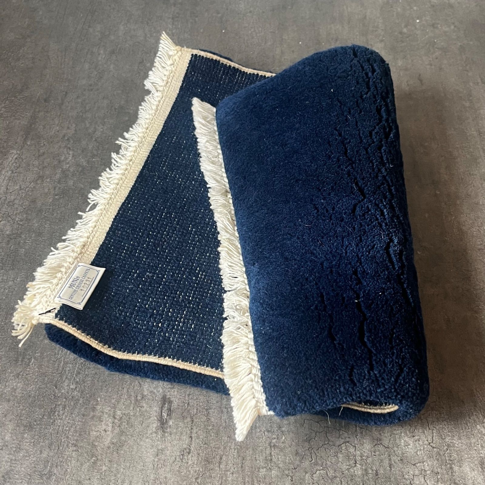 【美品】　MUNI CARPETS チェアラグ MUNI CARPETS ムニカーペット カッシーナイクスシー取扱