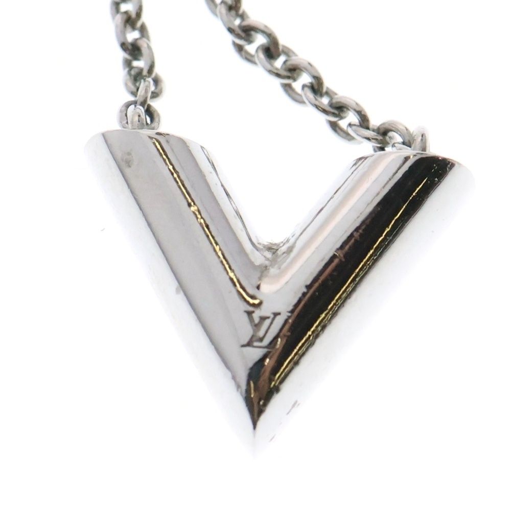 LOUIS VUITTON (ルイヴィトン) エッセンシャルV ネックレス