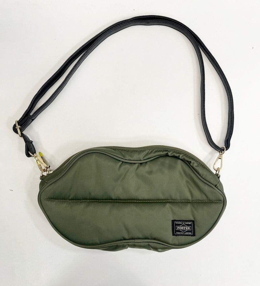 ポーター PORTER スライ SLY コラボ チェーンショルダーバッグ