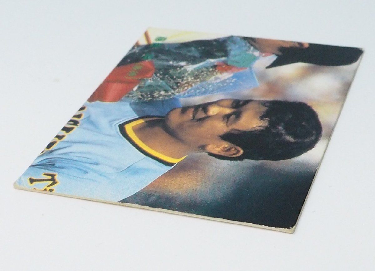 カルビープロ野球カード1979年阪神タイガース藤田平 カルビー - プロ野球カード 1974年 No.33 阪神タイガース 藤田平
