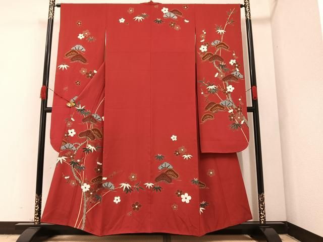 豪華振袖　駒刺繍　雲取り舞花文　金彩　鈴乃屋扱い　逸品 豪華振袖 駒刺繍 雲取り舞花文 金彩 鈴乃屋扱い 逸品 - メルカリ