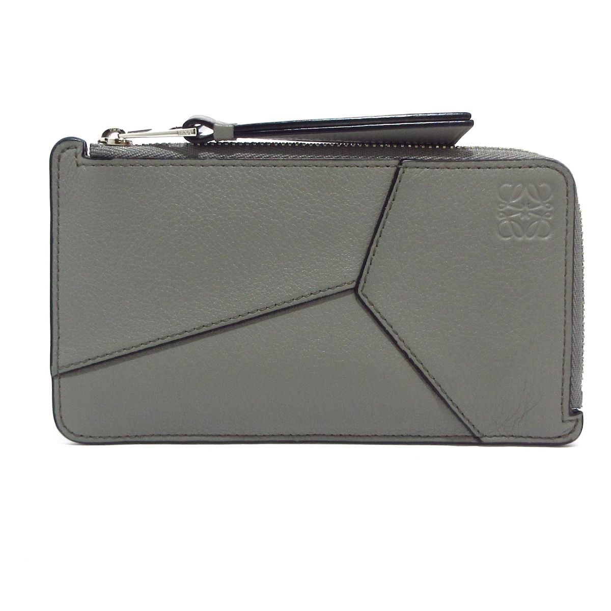 【未使用に近い】LOEWE コインケース アイコン　バイカラー　タッセル　ロゴ ロエベ(LOEWE) 中古 小銭入れ・コインケース | 通販・人気