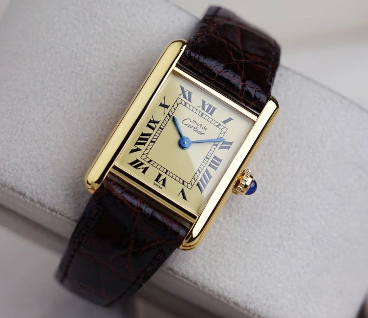 美品 カルティエ マスト タンク アイボリー ローマン SM Cartier