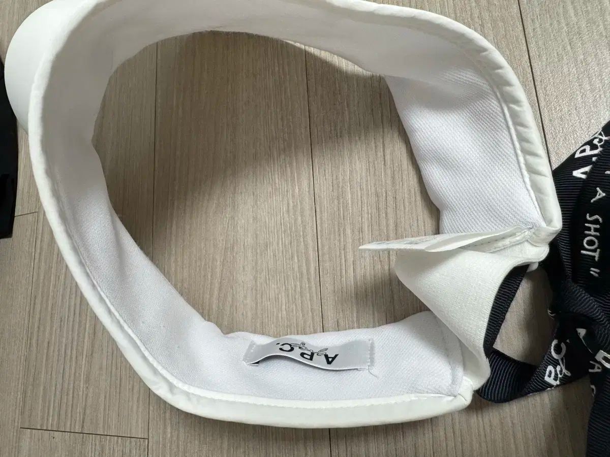 エイプスゴルフドレス