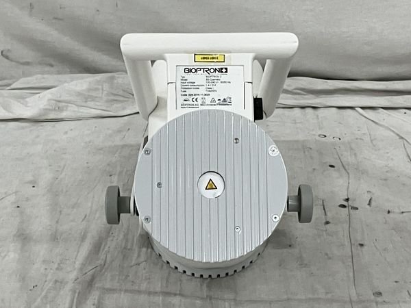 BIOPTRON 2 B2-Cosmetic 美容機器 スタンド未使用 バイオプトロン 中古
