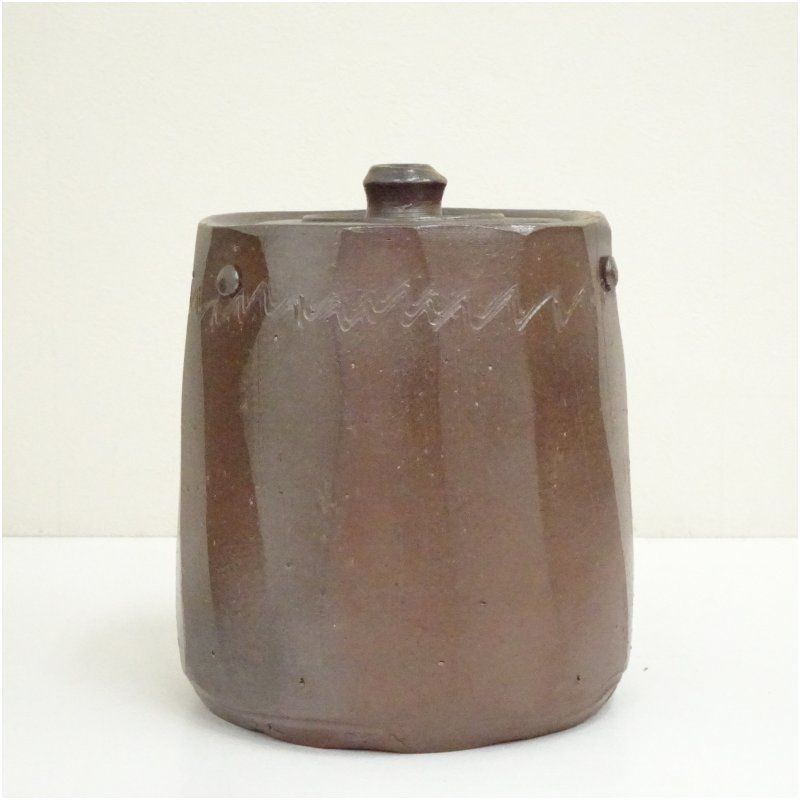 備前焼 伊勢崎紳造 面取水指 共箱 水指し 茶道 茶道具 おしゃれ 水差し 抹茶 インテリア 茶器 水器 お茶 骨董 茶会 WWW_IBETON_RU