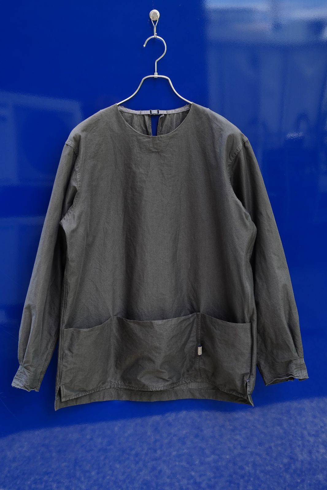 meanswhile ミーンズワイル マルチポケットユーティリティプルオーバーサイドZIPシャツ MW-SH16204 CHACOAL | XL