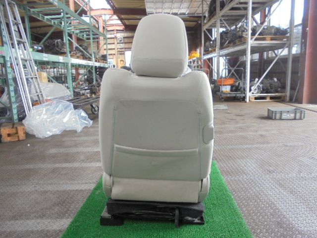 5FQ4025 CF3 日産 リーフ AZE0 後期型 X 30X 助手席回転シート BRIGHTFACE_UK