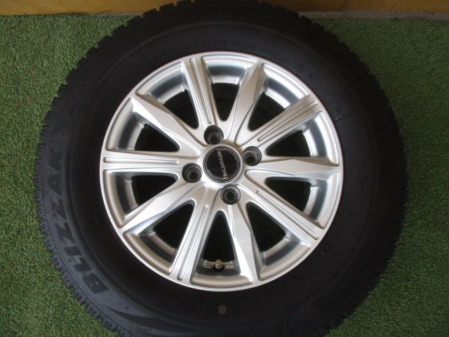 送料込み バルミナム 185|70R14 スタッドレスタイヤ４本SET ノート フリード 4穴車 カローラフィールダー