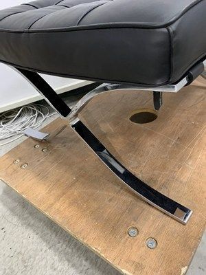 Barcelona-Ottoman バルセロナ オットマン リプロダクト ブラック 黒 MARWIL-DEMENAGEMENTS_CH