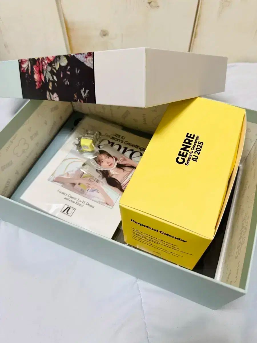 IU 2025 シーグリ シーズングリーティング 開封