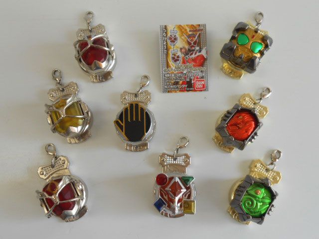 Amazon.co.jp: 仮面ライダーウィザード ダイキャスト ウィザード