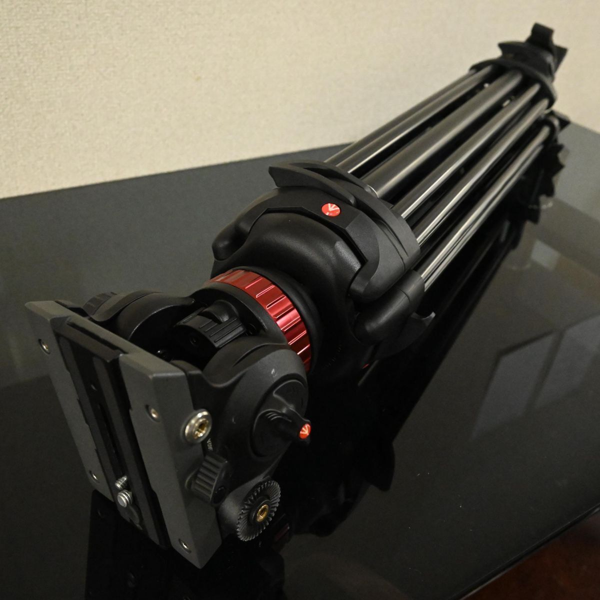 Manfrotto ビデオキット ツインGSタイプ MVH502A-546GB-1 - メルカリ