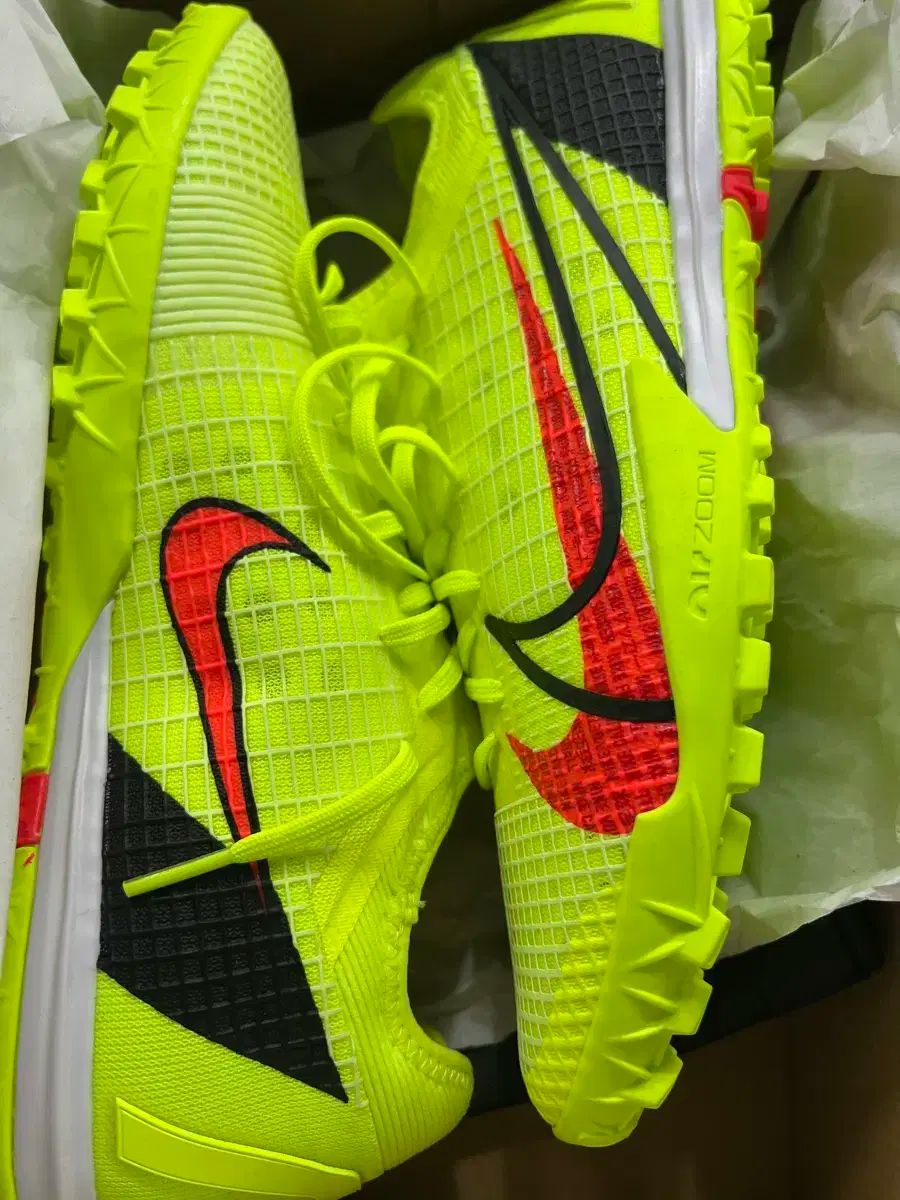 NIKE ナイキ ズーム ヴェイパー 14tf 270 サイズ ボルト