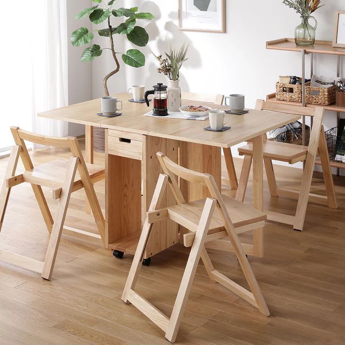 ナチュラル木製折りたたみダイニングテーブル 多用途に使える折りたたみダイニングテーブル「Natural Wood