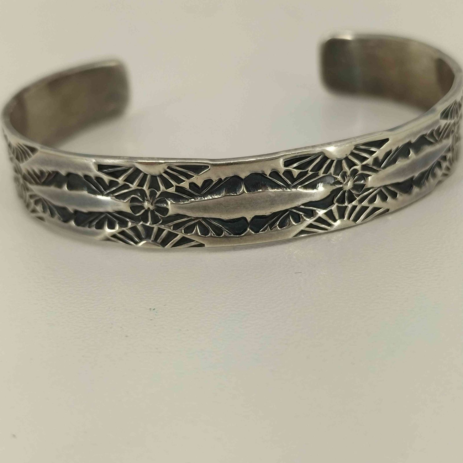 ナバホ NAVAJO