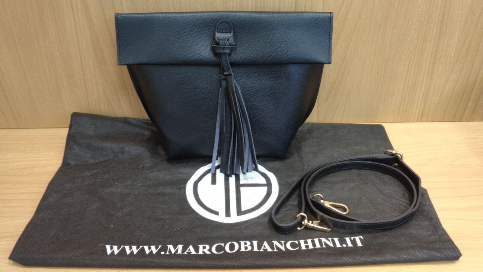 MARCOBIANCHINIショルダーバッグ