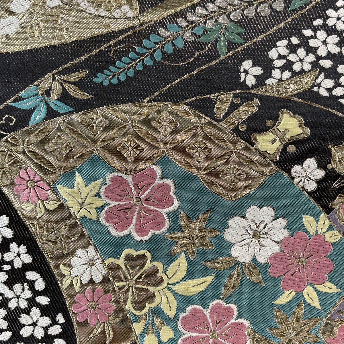 袋帯 秀品 宝尽くし 桜 金銀糸 箔 黒 六通 正絹
