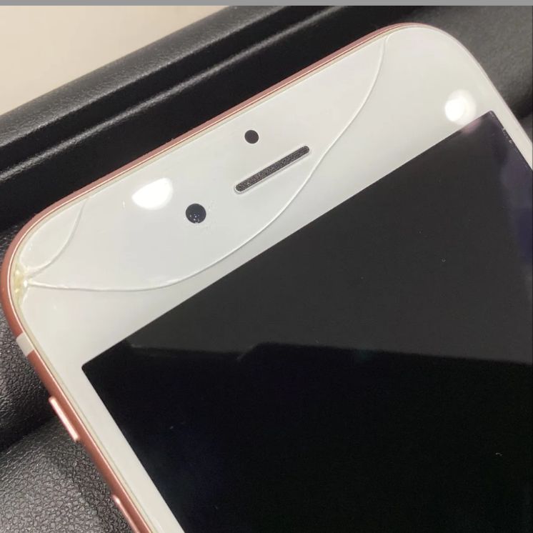 SA119 Apple iPhone 6S 本体 64GB SIMロック解除済み・初期化済み