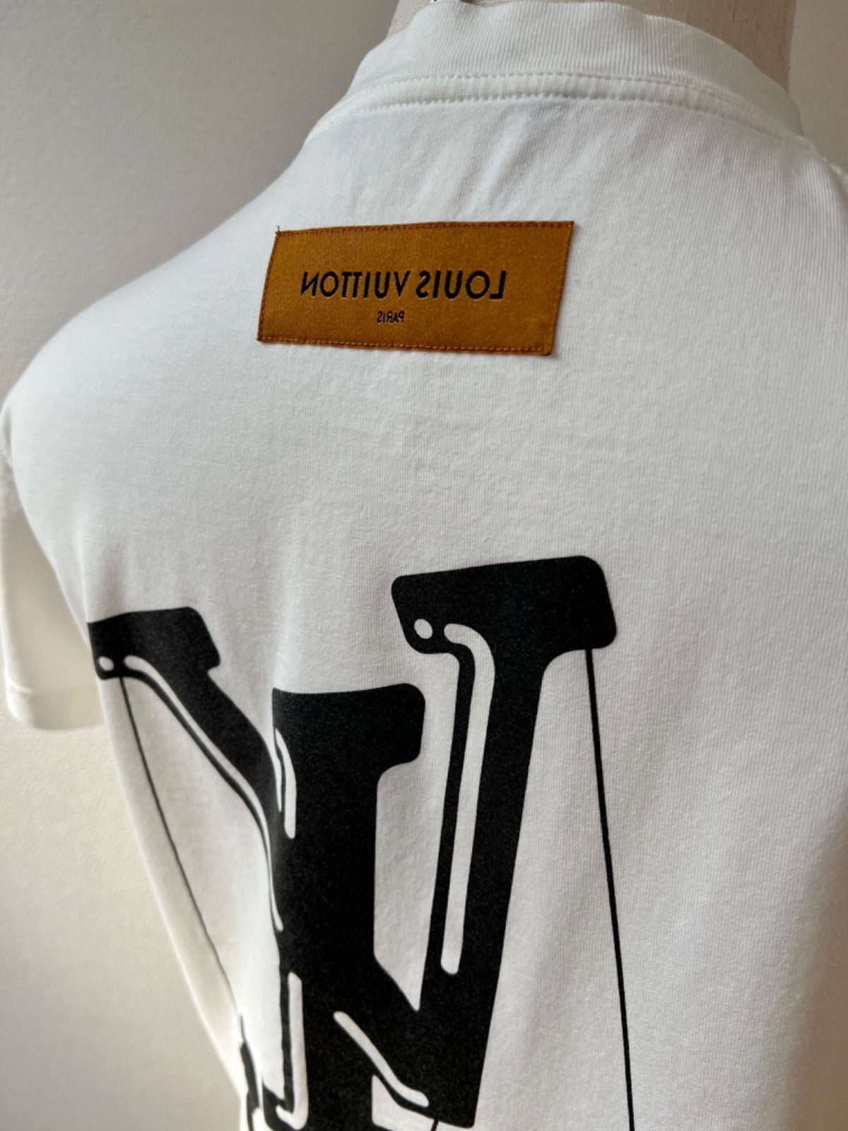 ルイヴィトン フロウティング LV プリンテッド インサイドアウト Tシャツ