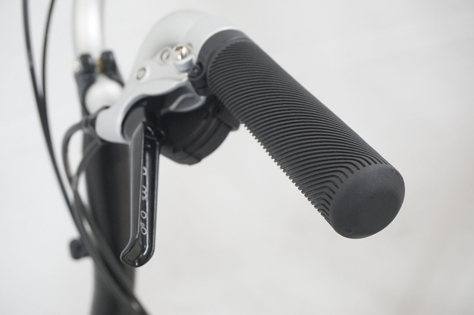 BROMPTON 「ブロンプトン」 C LINE EXPLORE 2023年モデル 16インチ