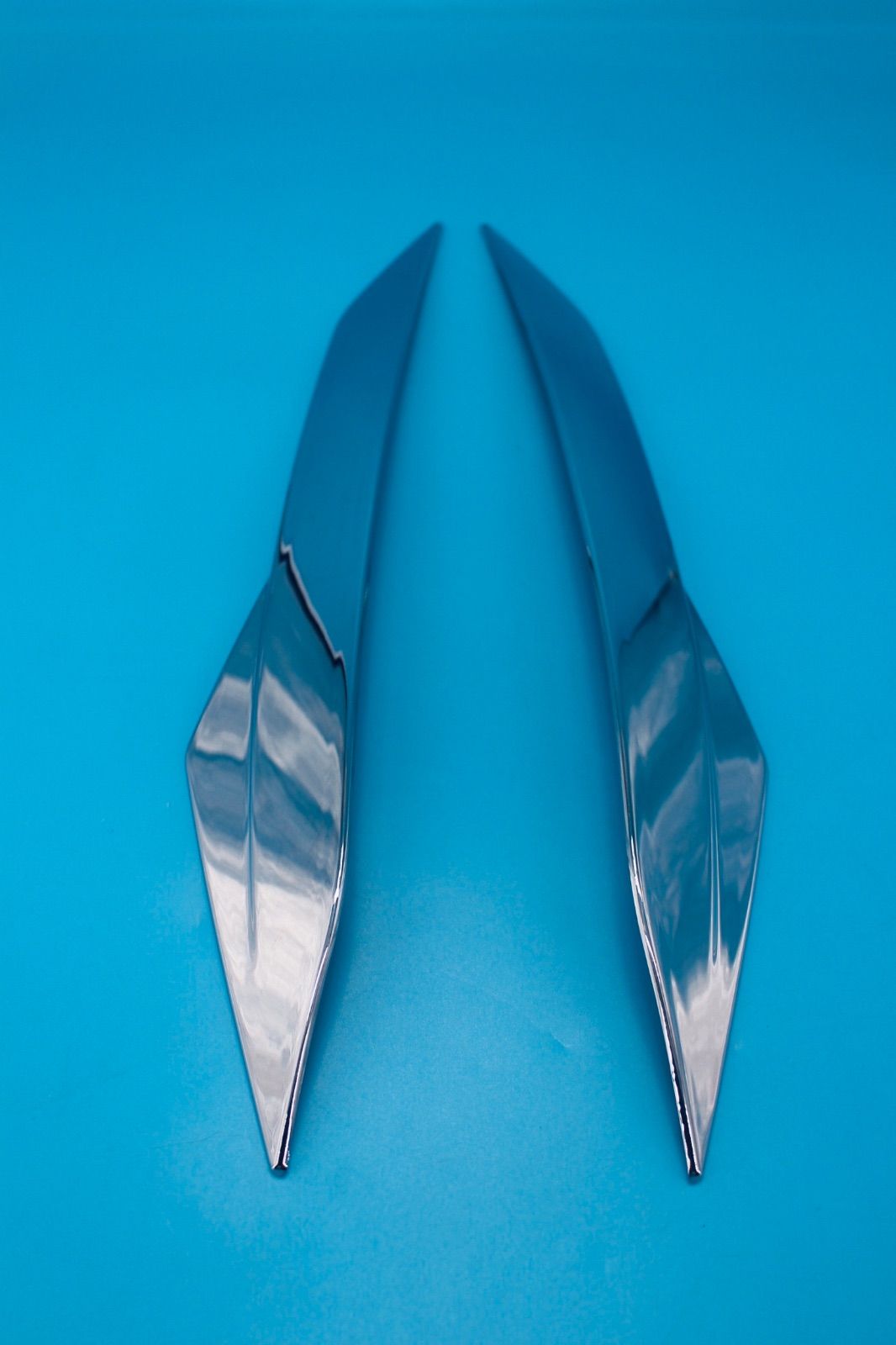 新品モデリスタガーニッシュ 新品】50プリウス モデリスタ フロント